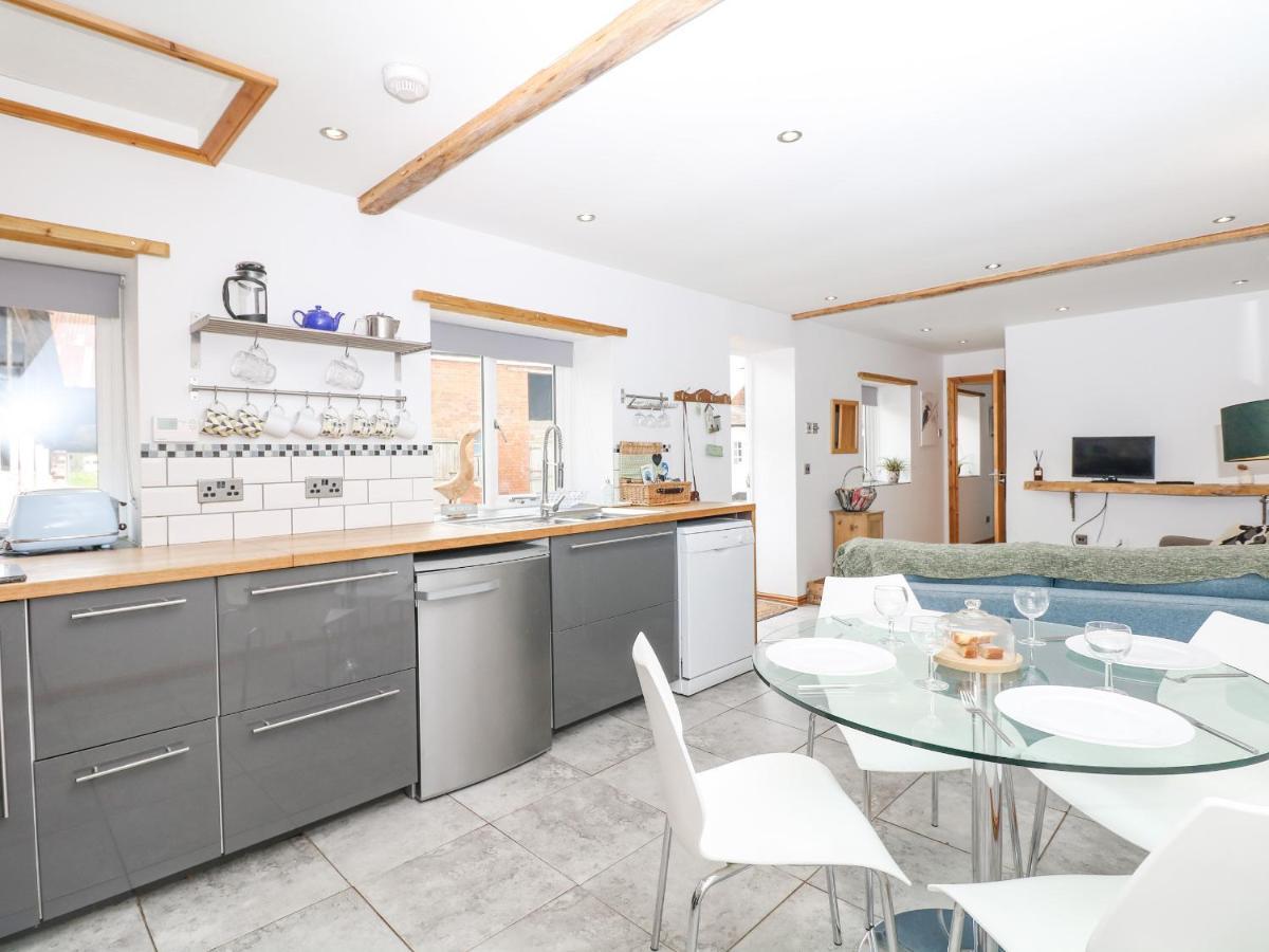 The Milk Shed Villa Plymtree Exterior foto