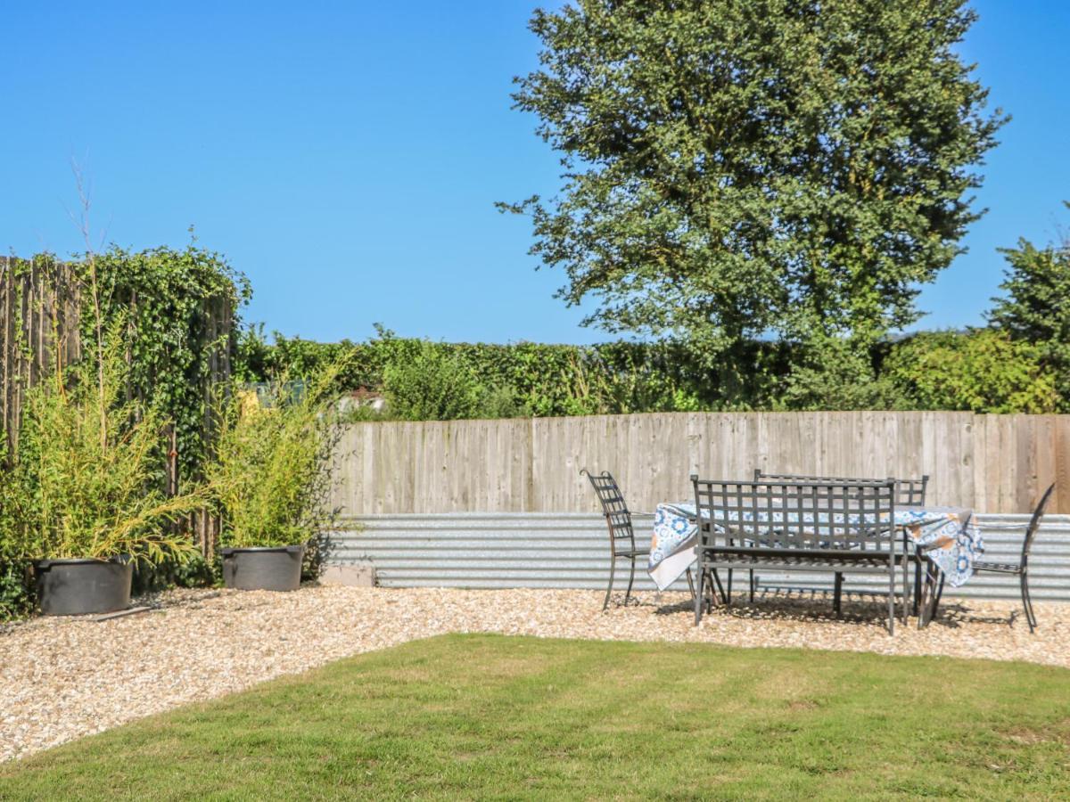 The Milk Shed Villa Plymtree Exterior foto